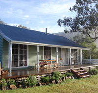 Cadair Cottages - Southport Accommodation