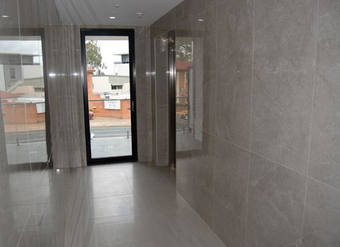 Seranin | Gordon - Southport Accommodation 8
