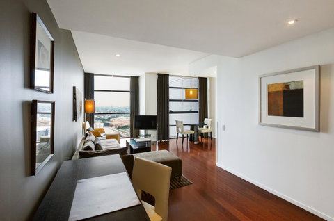 Fraser Suites Sydney - Accommodation Southport 9