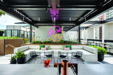 Vibe Hotel Sydney Darling Harbour - Accommodation Southport 6