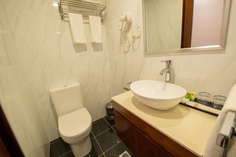 Megaboom City Hotel - Accommodation Southport 14