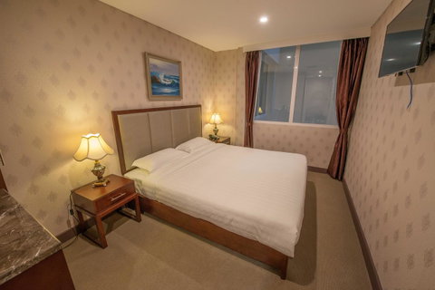 Megaboom City Hotel - Accommodation Southport 37