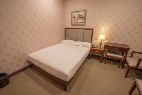 Megaboom City Hotel - Accommodation Southport 9