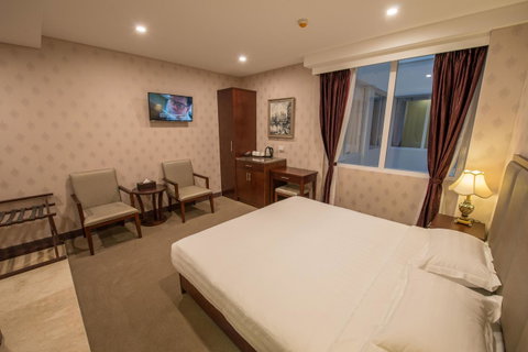 Megaboom City Hotel - Accommodation Southport 13