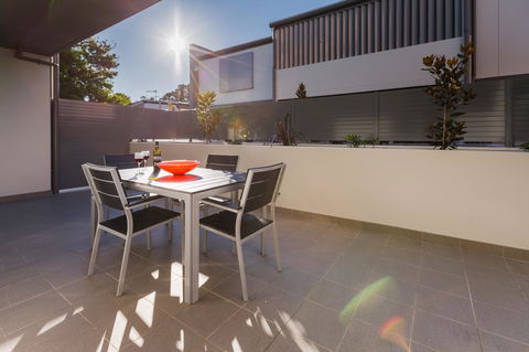 Hamilton Executive Apartments - Southport Accommodation 27