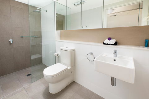 Hamilton Executive Apartments - Southport Accommodation 14