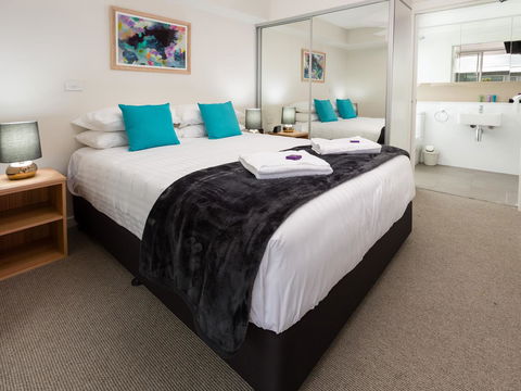 Hamilton Executive Apartments - Southport Accommodation 13