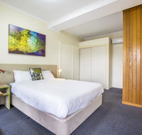 Boomerang Hotel - Southport Accommodation