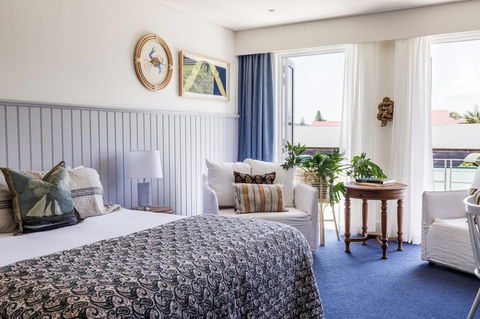 Watsons Bay Boutique Hotel - Southport Accommodation 0