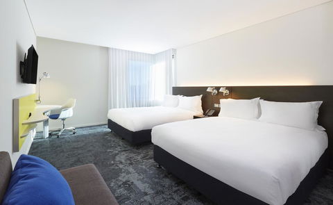 Holiday Inn Express Sydney Macquarie Park, An IHG Hotel - Southport Accommodation 13