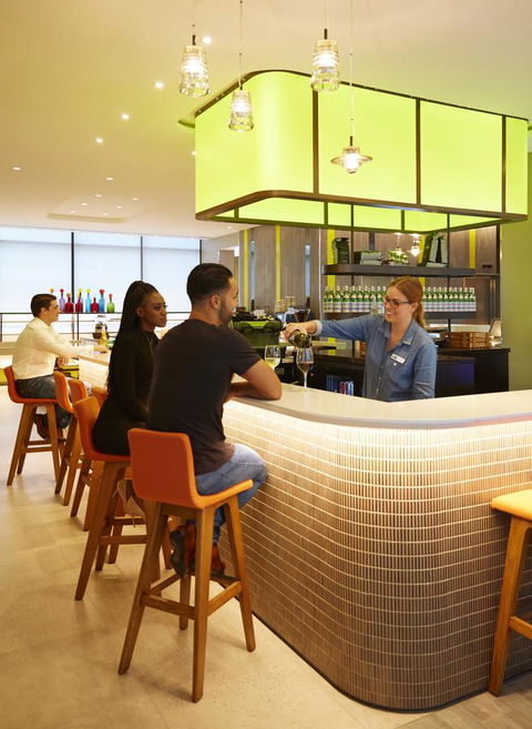 Holiday Inn Express Sydney Macquarie Park, An IHG Hotel - Southport Accommodation 6