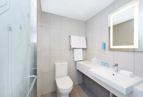 Holiday Inn Express Sydney Macquarie Park, An IHG Hotel - Southport Accommodation 42