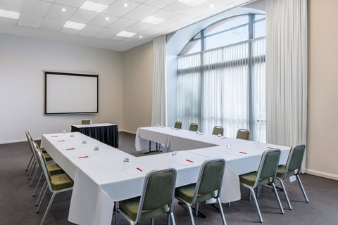 Adina Apartment Hotel Sydney Central - Accommodation Southport 7