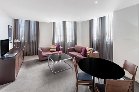 Adina Apartment Hotel Sydney Central - Accommodation Southport 4