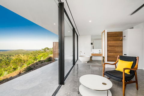 Sundays At Byron - Southport Accommodation 20