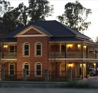 Carlyle Suites  Apartments - Southport Accommodation