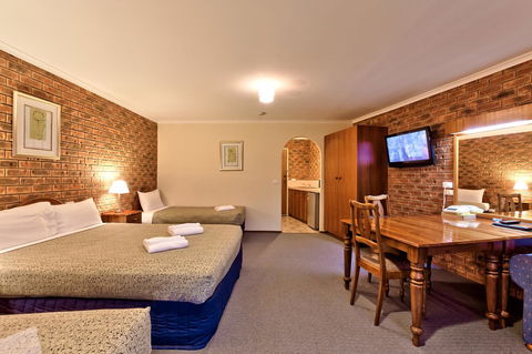 Hume Country Motor Inn - Southport Accommodation 40