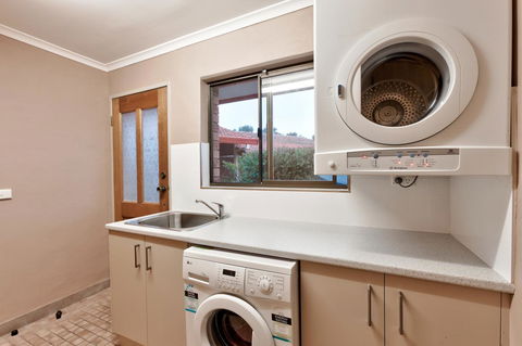 Hume Country Motor Inn - Southport Accommodation 27