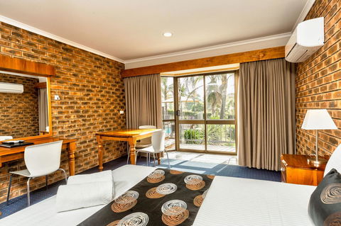 Hume Country Motor Inn - Southport Accommodation 4