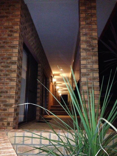 Hume Country Motor Inn - Southport Accommodation 24