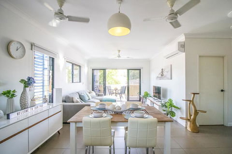 ZEN QUEST - The NOMADS PAD Near Nightcliff Markets & Sunset Foreshore - Southport Accommodation 0