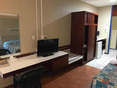 Winnellie Hotel Motel - Southport Accommodation 13