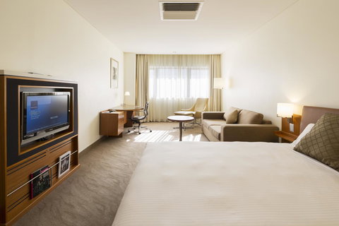 Novotel Canberra - Southport Accommodation 17