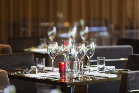 Novotel Canberra - Southport Accommodation 44