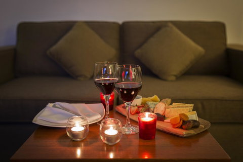 Novotel Canberra - Southport Accommodation 41