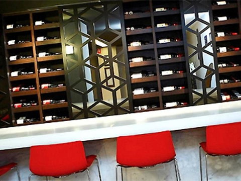 Novotel Canberra - Southport Accommodation 26