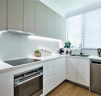 Bondi Beach Oasis-Car ParkPoolAir Con - Southport Accommodation