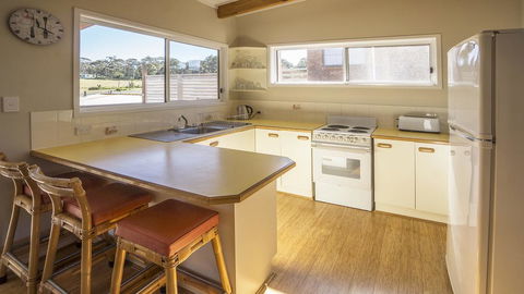 Boomer Crescent 5 Kioloa - Southport Accommodation 3