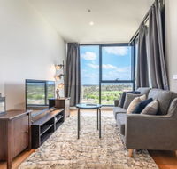 Box Hill 1 Bedroom Apartment with Ultimate View - Southport Accommodation