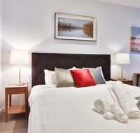 Box Hill Central Sky One Apartment - Southport Accommodation