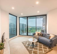 Box Hill Garden View 1 Bedroom Apartment - Southport Accommodation