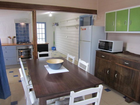 Breakaway Cottage - Accommodation Southport 1