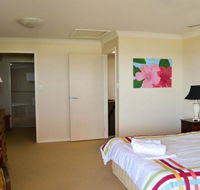 Breakers 1/10 - Southport Accommodation