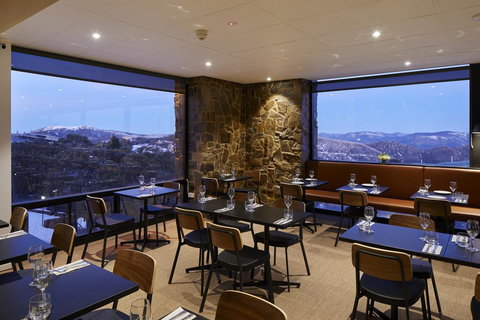 Breathtaker Hotel And Spa - Accommodation Southport 3