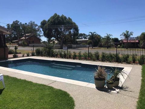 Bridge Motor Inn Tocumwal - Southport Accommodation 2