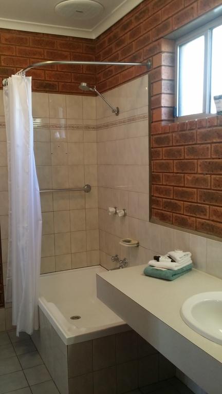 Bridge Motor Inn Tocumwal - Southport Accommodation 1