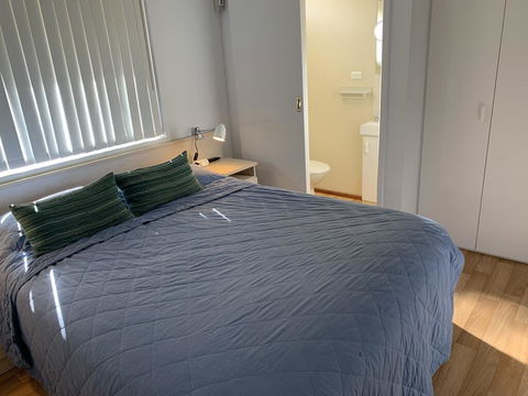 Broadwater Beach Cottage With WiFi - Southport Accommodation 2