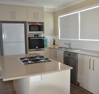 Bunya Vista Accommodation - Southport Accommodation