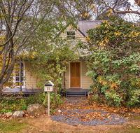 Bunyip Cottage - Southport Accommodation