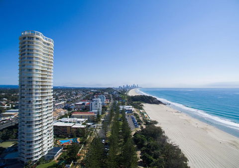 Burleigh Surf Apartments - Southport Accommodation 0