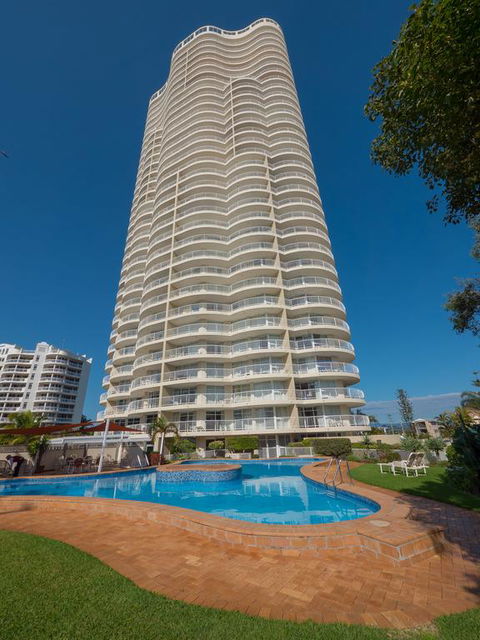Burleigh Surf Apartments - Southport Accommodation 3