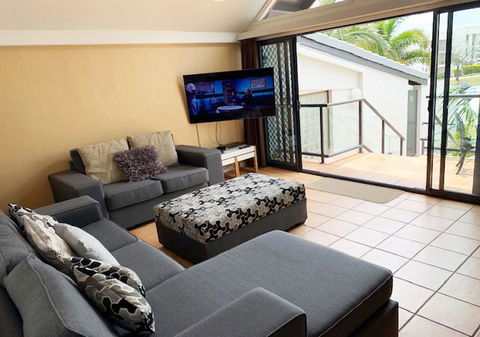 Byron Bay Beachfront Apartments - Southport Accommodation 2