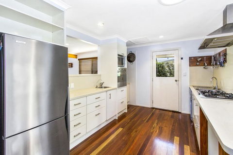CABARITA BEACH BLISS - HOLIDAY HOME ON THE LAKE - Southport Accommodation 1