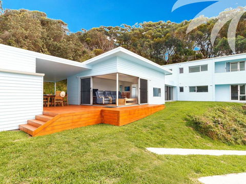 Cair Paravel At Seal Rocks - Southport Accommodation 0