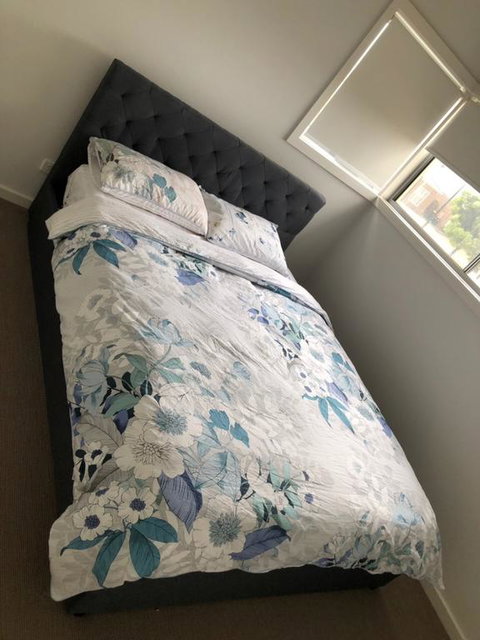 Cairnlea St Albans Townhouse - Southport Accommodation 3