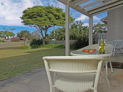 Callala Beach Cottage - Charm And Character - Southport Accommodation 0